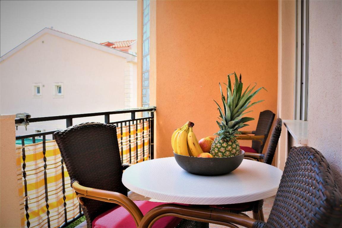 Ferienwohnung House Kovacevic Makarska Exterior foto